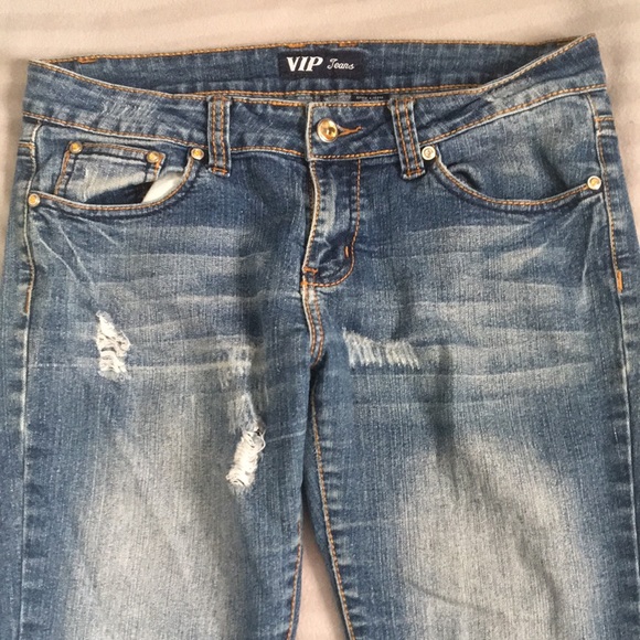VIP - Ripped Jeans - Picture 5 of 7